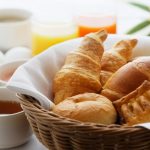 コーヒーと焼きたてパンが血管のサビや詰まりを防ぐ！